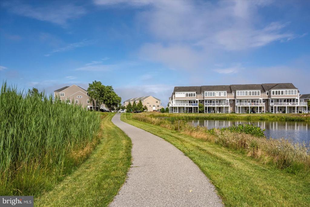 38312 OCEAN VISTA DRIVE Unit: 1082