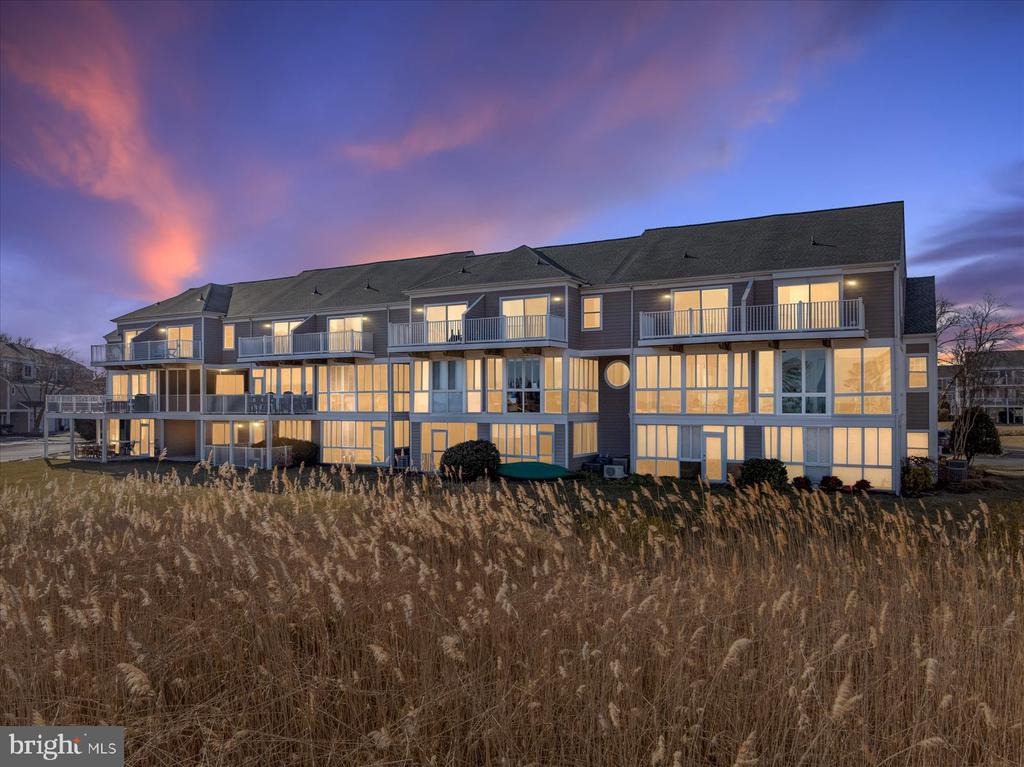 38312 OCEAN VISTA DRIVE Unit: 1082