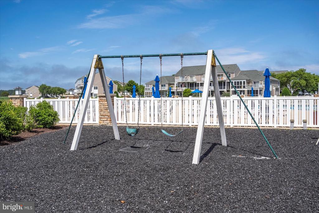 38312 OCEAN VISTA DRIVE Unit: 1082
