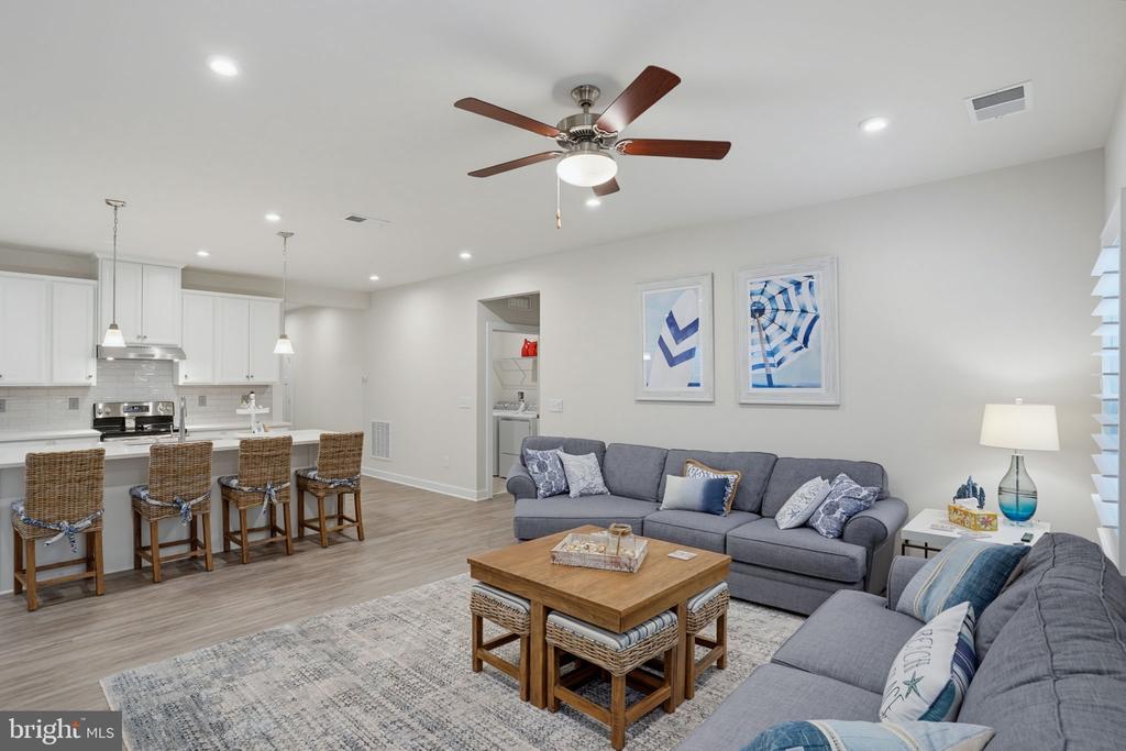 37316 KESTREL WAY