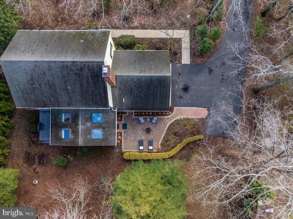 3940 DEVONSHIRE DRIVE