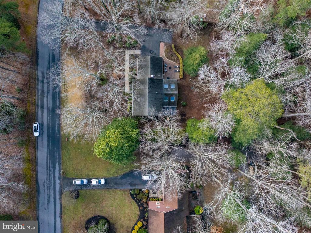 3940 DEVONSHIRE DRIVE