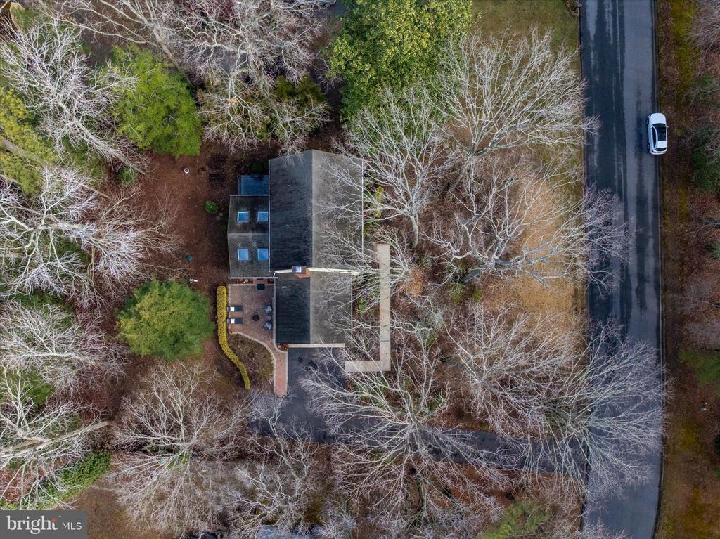 3940 DEVONSHIRE DRIVE