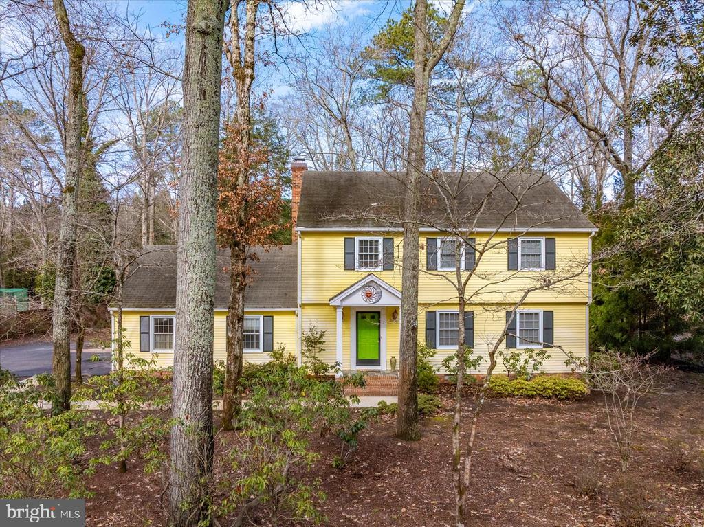 3940 DEVONSHIRE DRIVE