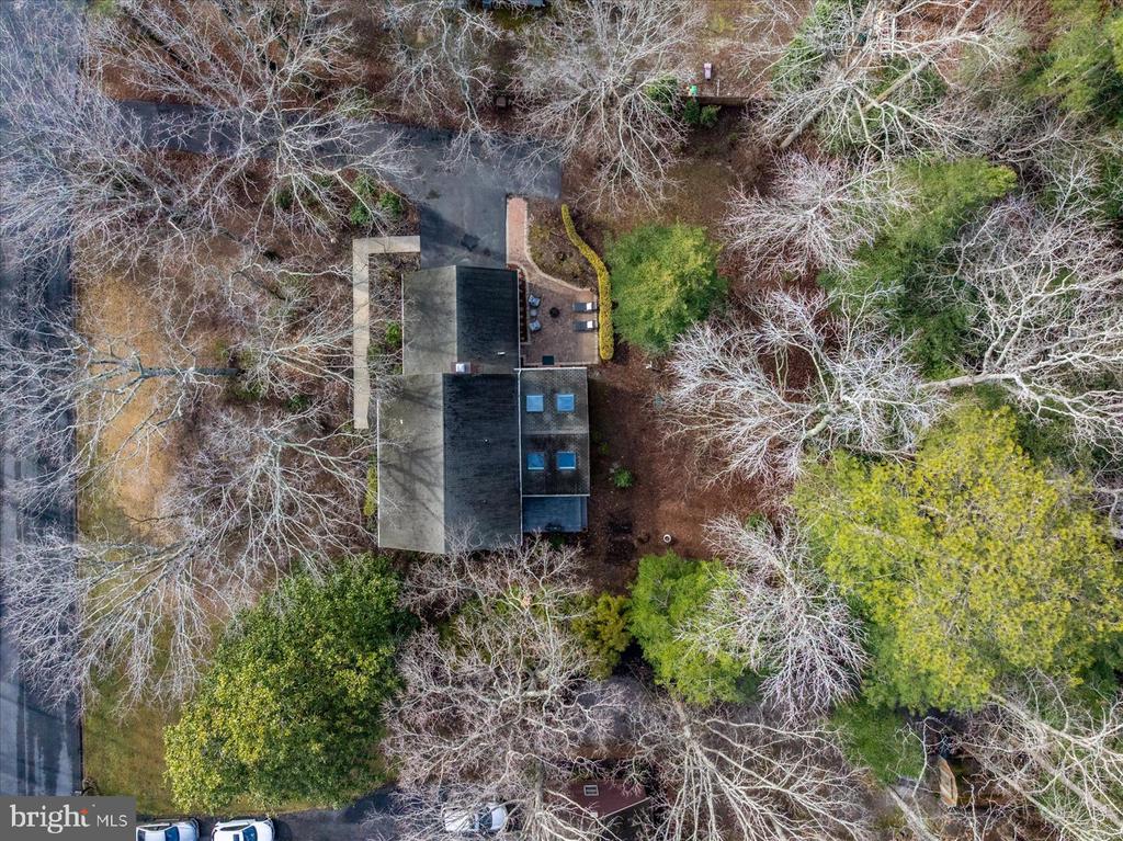 3940 DEVONSHIRE DRIVE