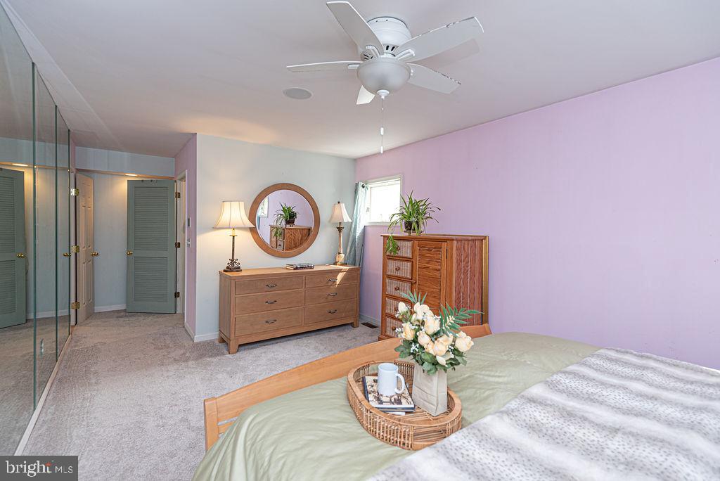 10107 QUEENS CIRCLE