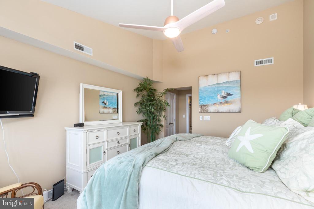 7601 COASTAL HIGHWAY Unit: 403