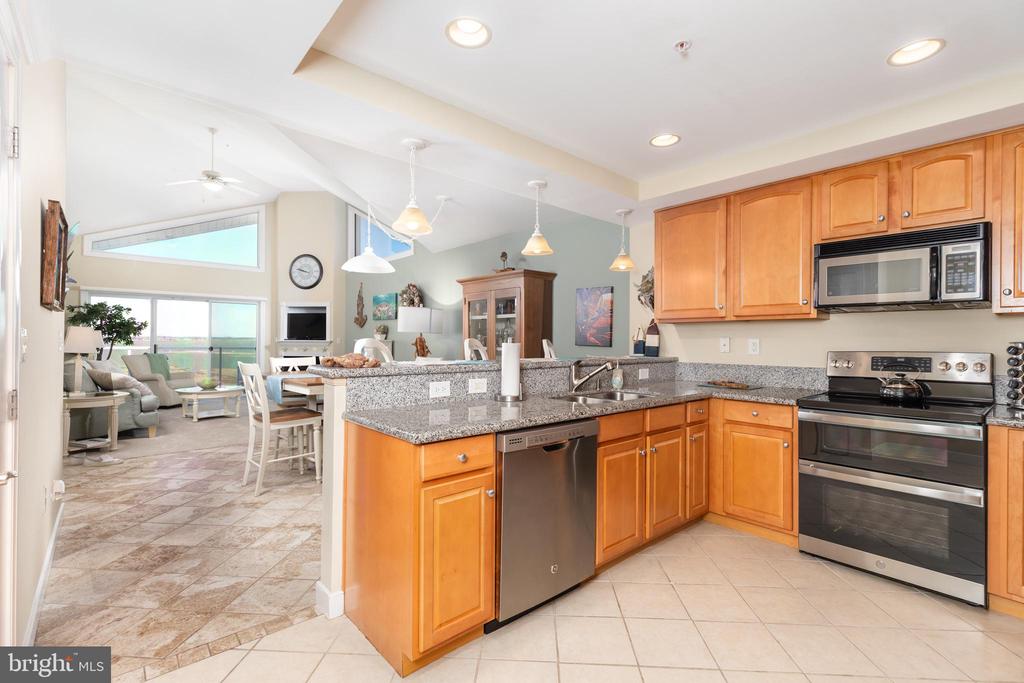 7601 COASTAL HIGHWAY Unit: 403