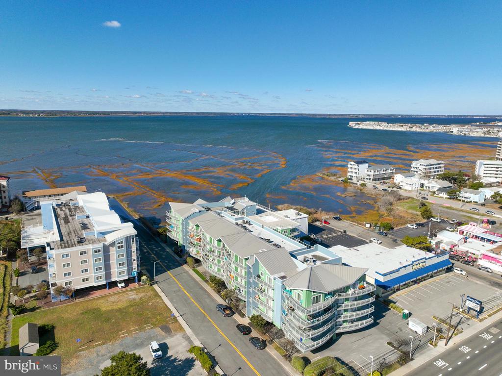 7601 COASTAL HIGHWAY Unit: 403