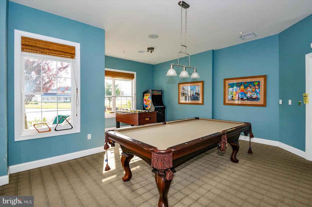 8705 HABITAT COURT