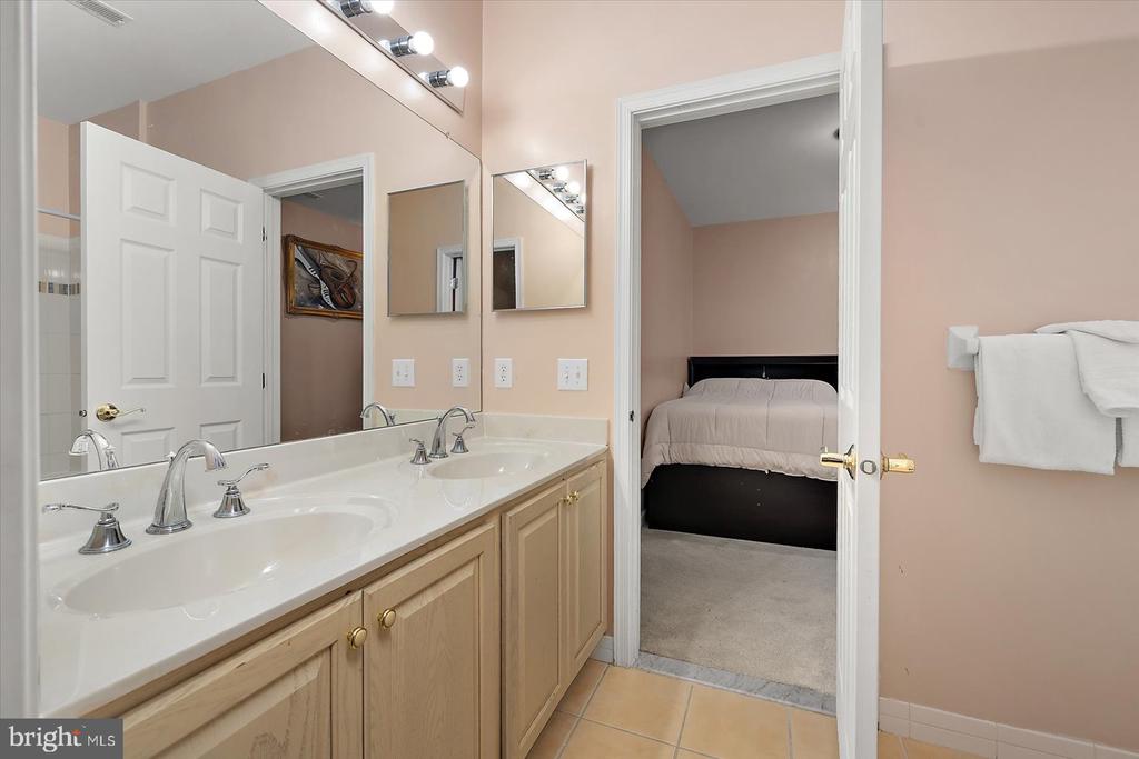 8705 HABITAT COURT