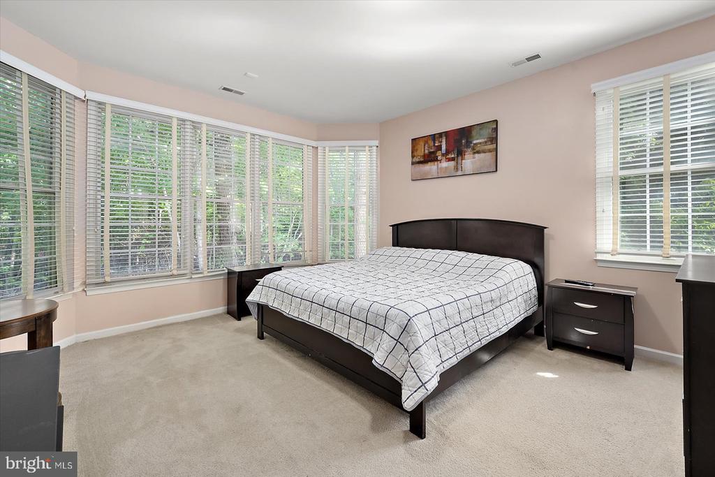 8705 HABITAT COURT