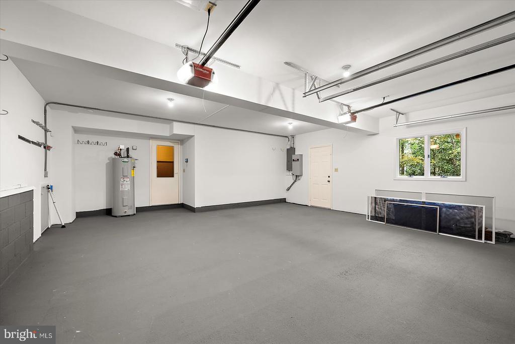 11410 GASKIN DRIVE