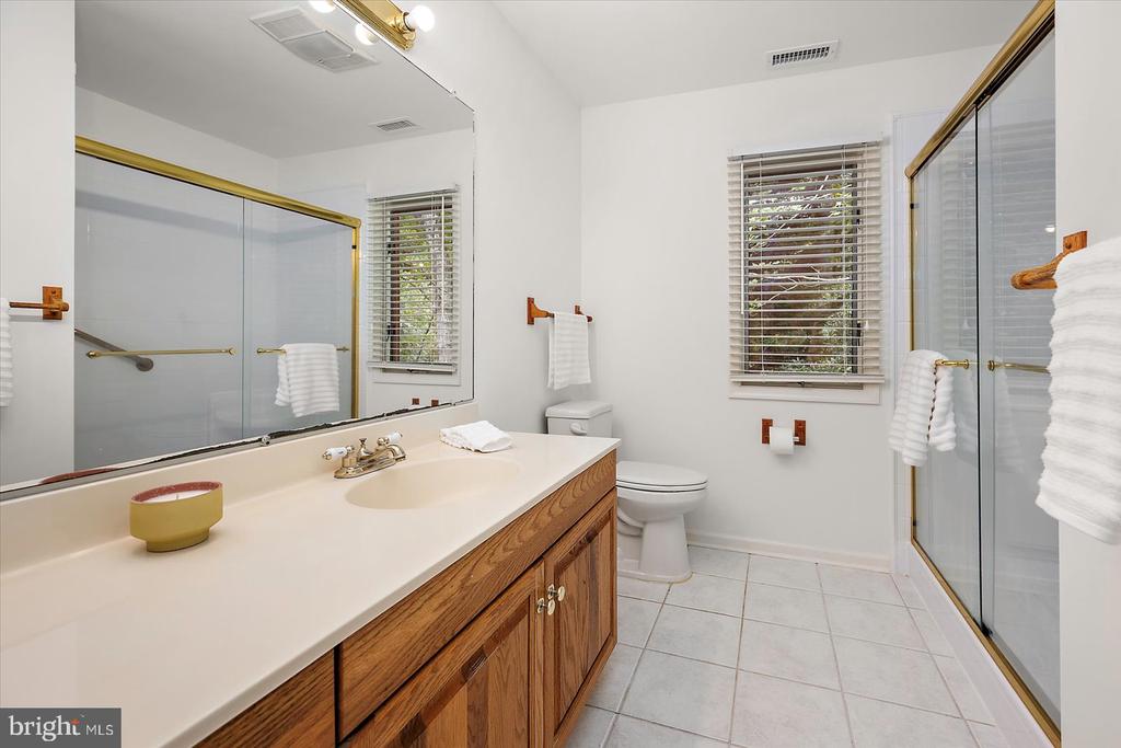 11410 GASKIN DRIVE