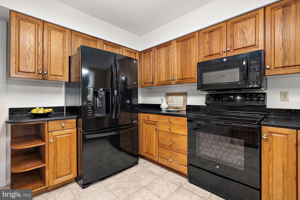 11410 GASKIN DRIVE
