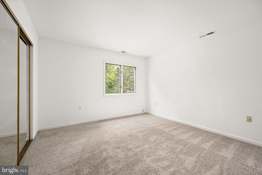 11410 GASKIN DRIVE