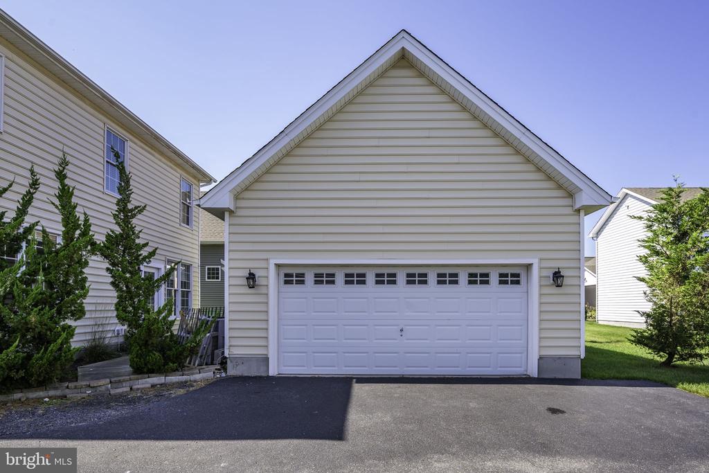12167 SNUG HARBOR ROAD