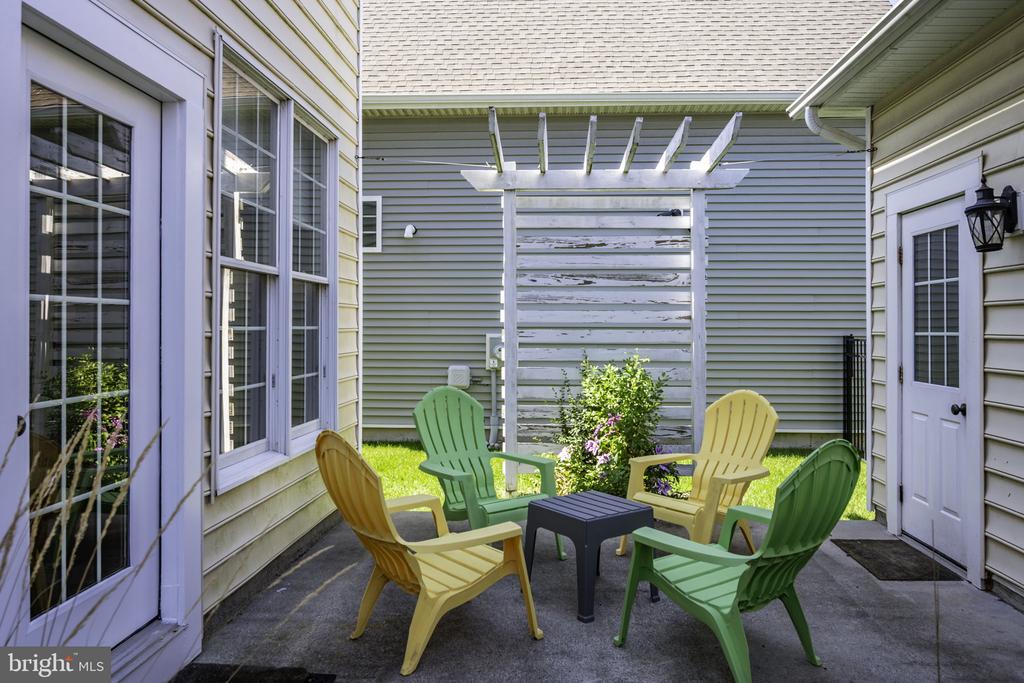 12167 SNUG HARBOR ROAD