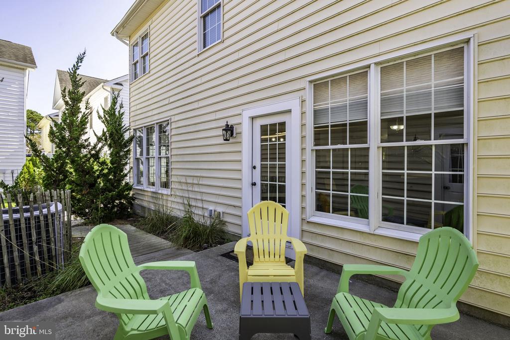 12167 SNUG HARBOR ROAD