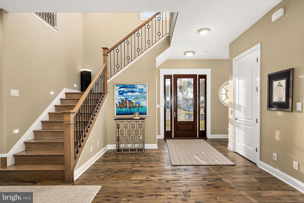 9515 HARBOR LIGHTS DRIVE