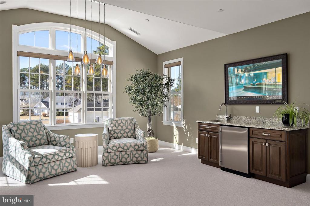 9515 HARBOR LIGHTS DRIVE