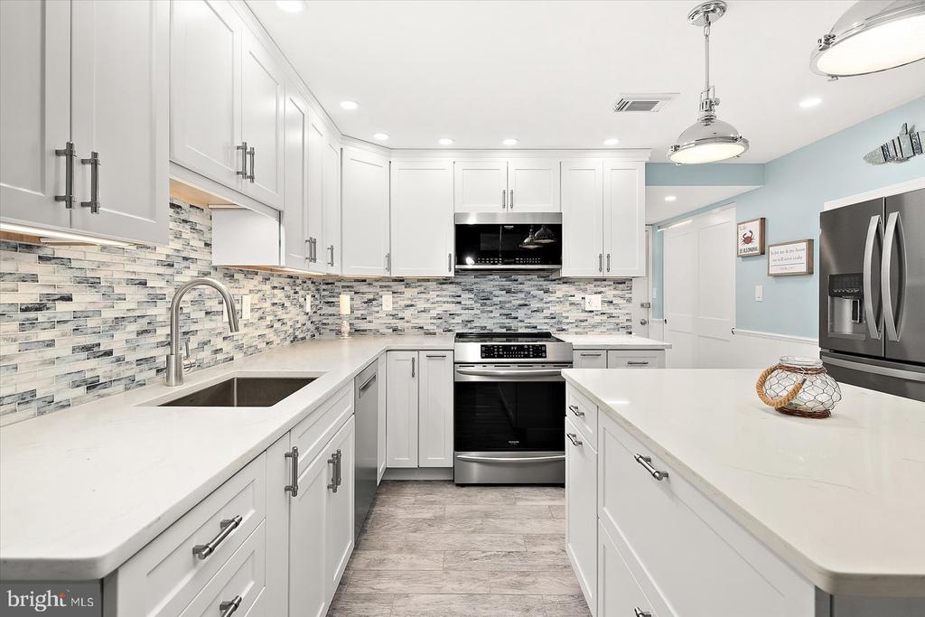 1801 ATLANTIC AVENUE Unit: 402