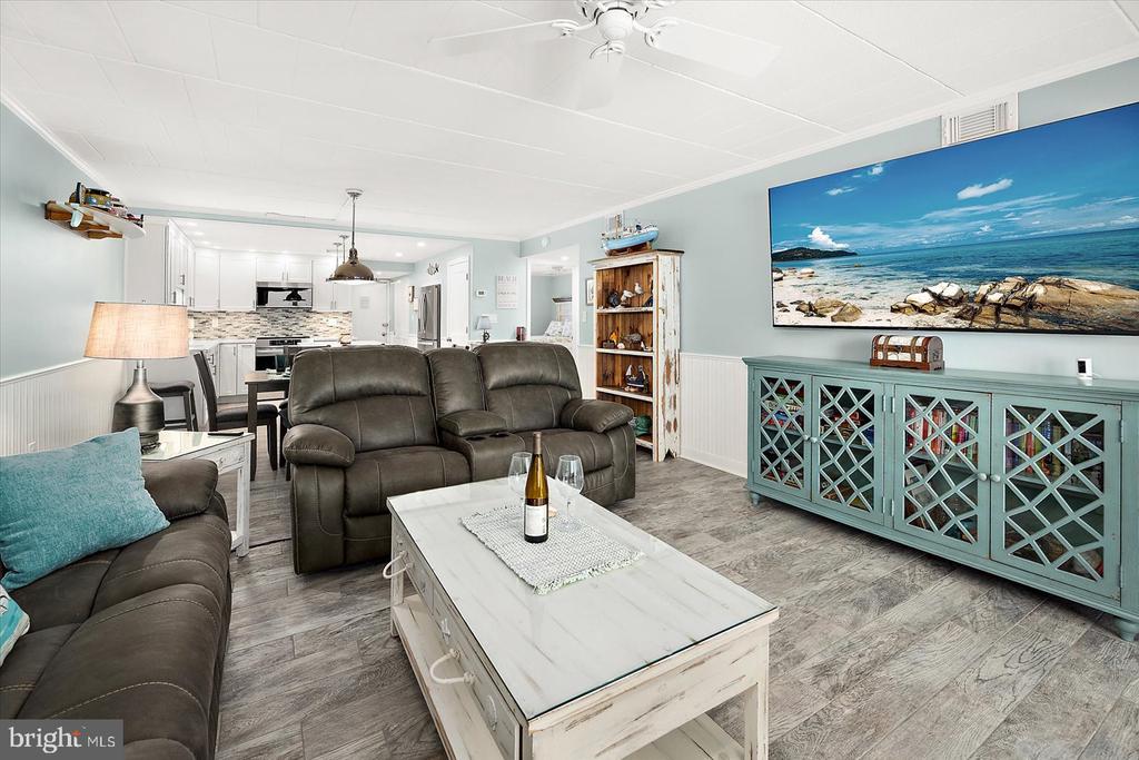 1801 ATLANTIC AVENUE Unit: 402