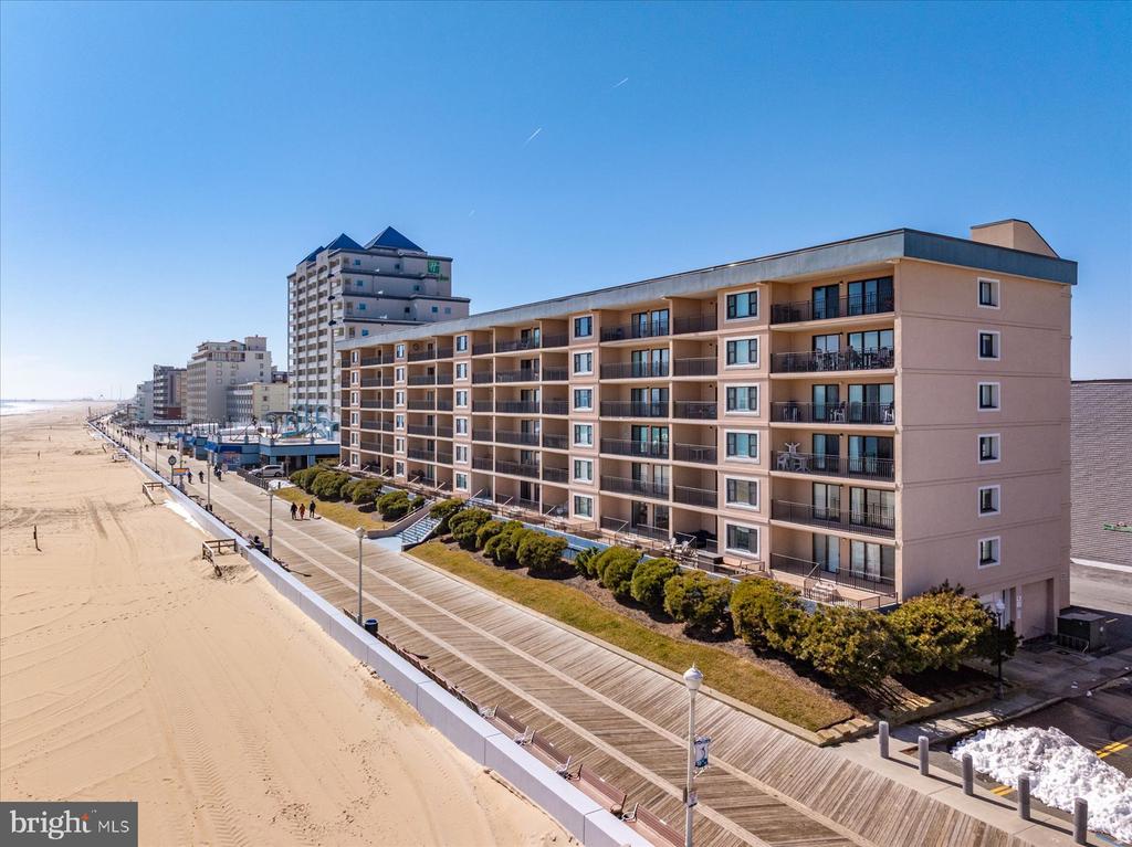 1801 ATLANTIC AVENUE Unit: 402
