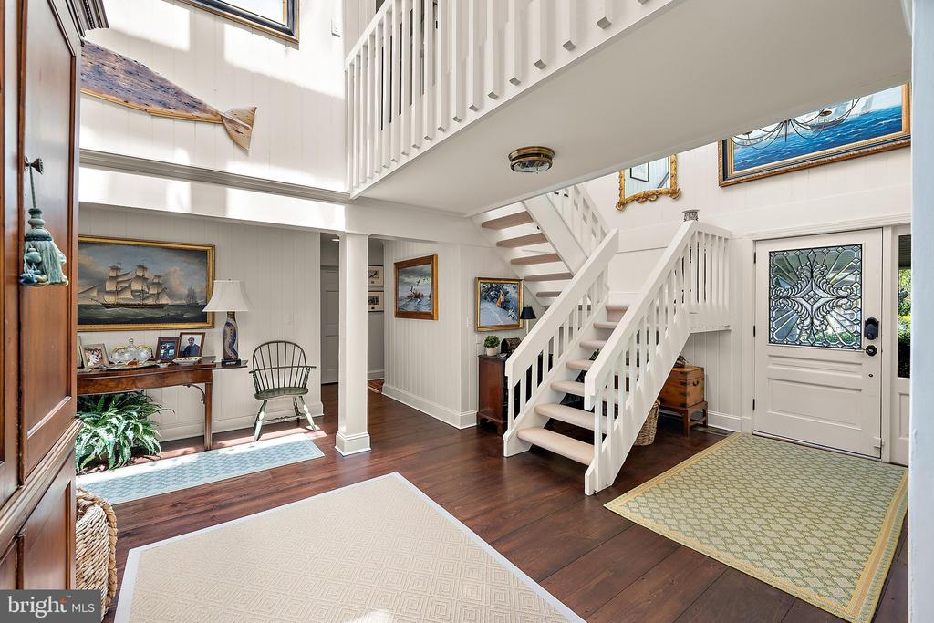 1546 TEAL DR
