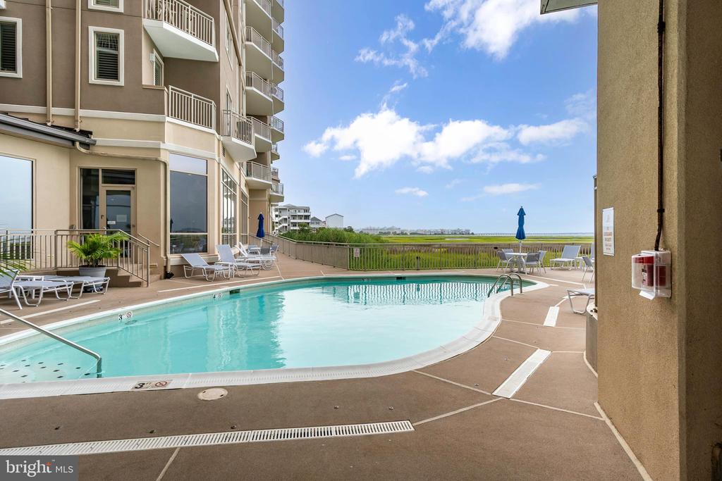 121 81ST STREET Unit: 810