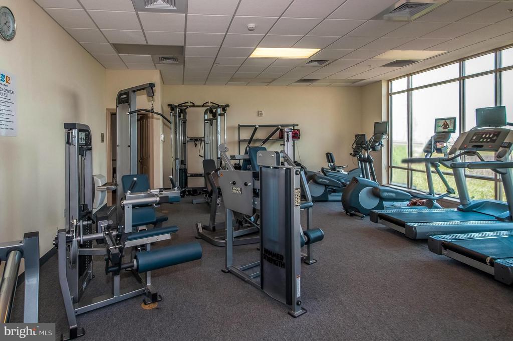 121 81ST STREET Unit: 810