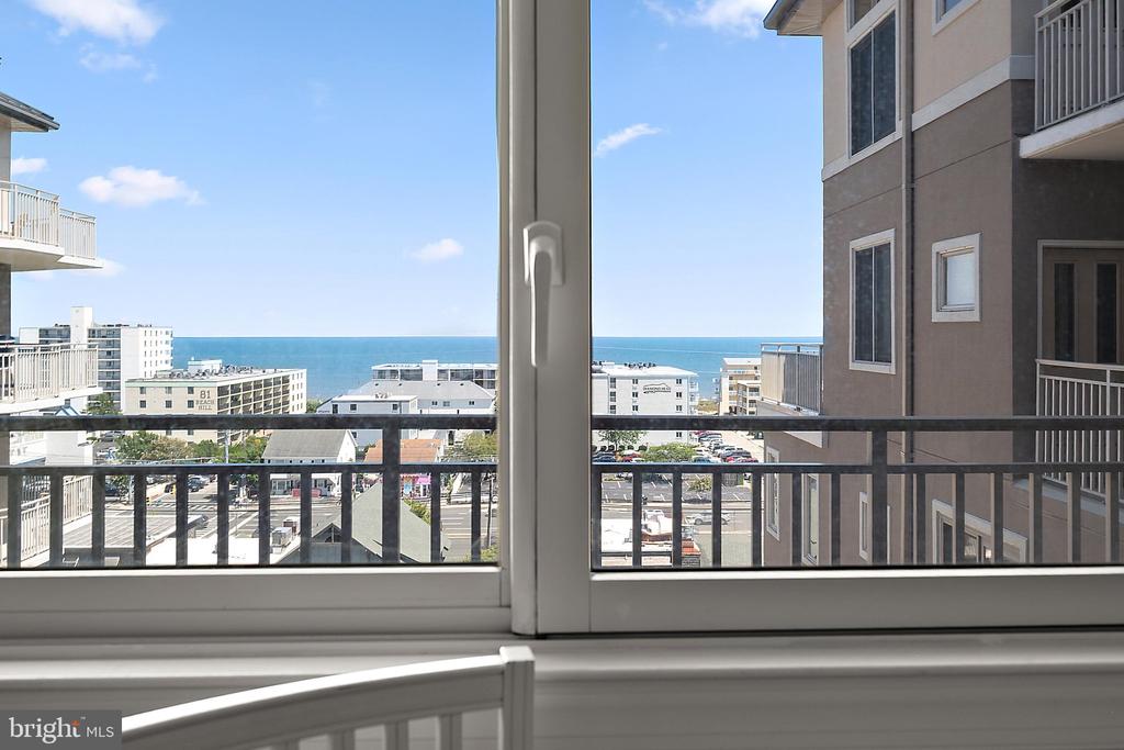 121 81ST STREET Unit: 810