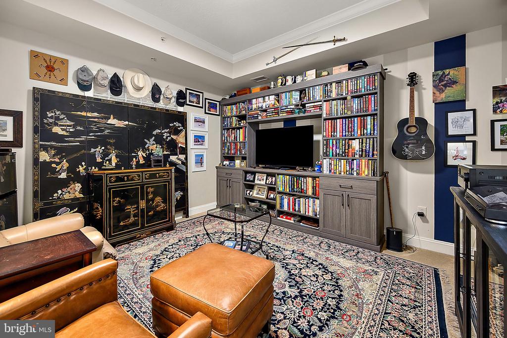 121 81ST STREET Unit: 810