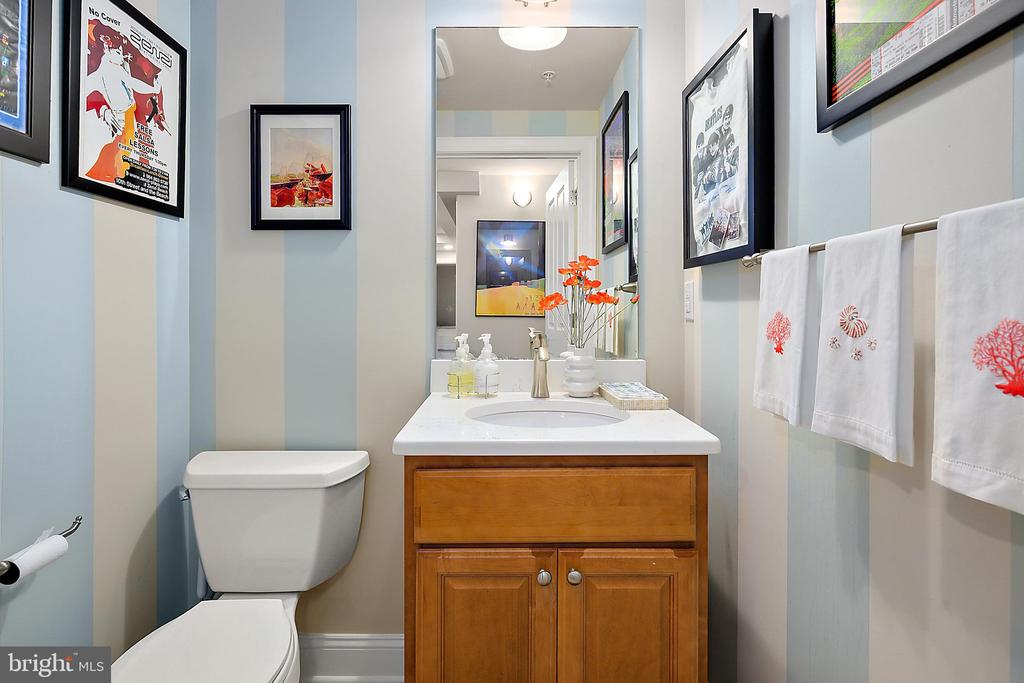 121 81ST STREET Unit: 810