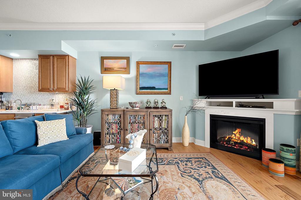 121 81ST STREET Unit: 810