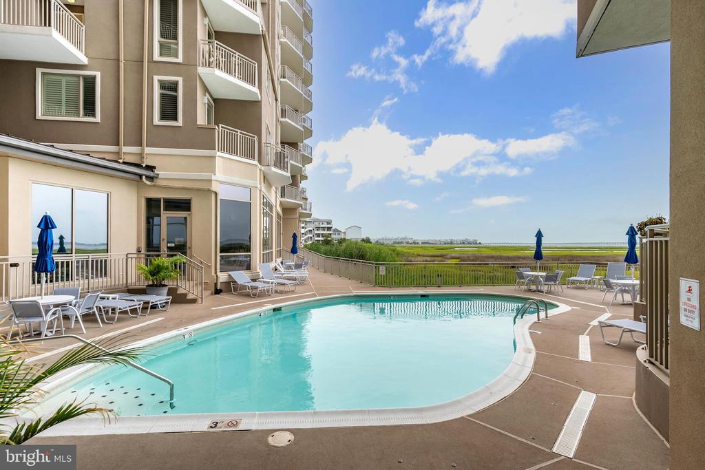 121 81ST STREET Unit: 810