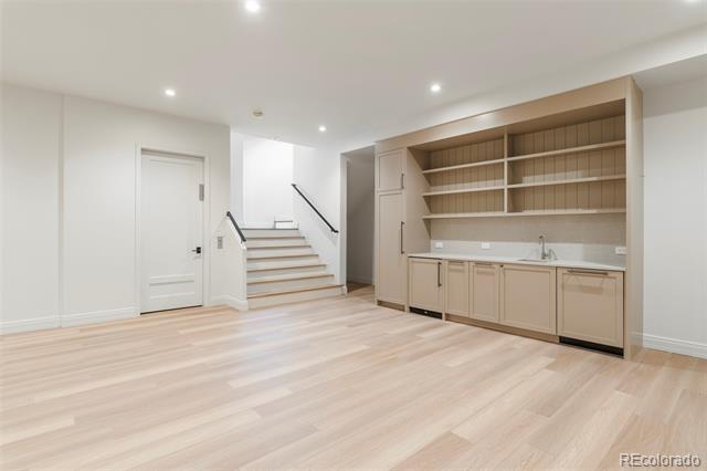 102 S Cherry Street