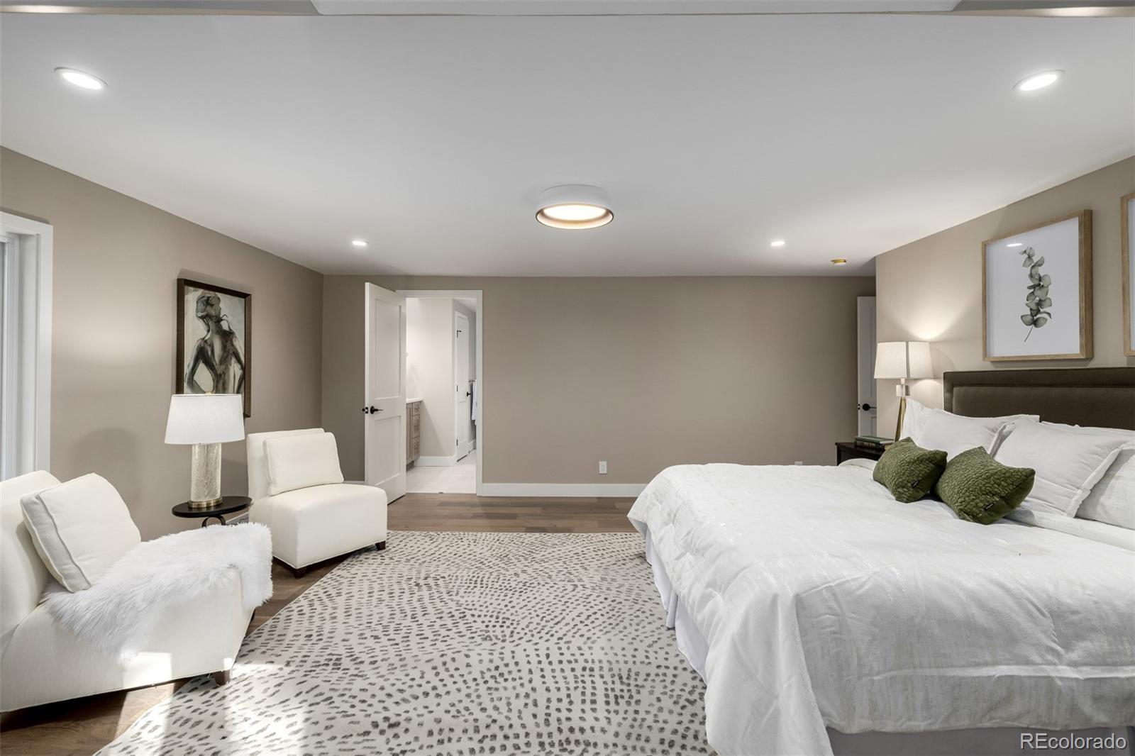 3 E Belleview Drive
