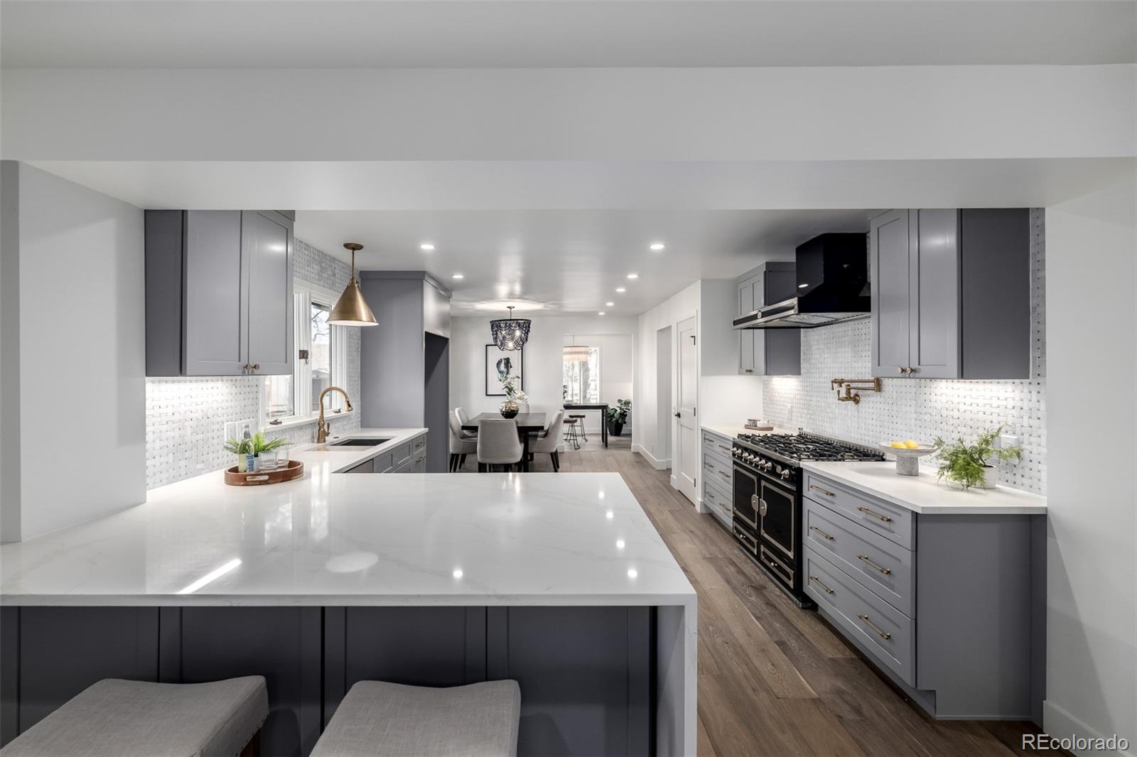 3 E Belleview Drive