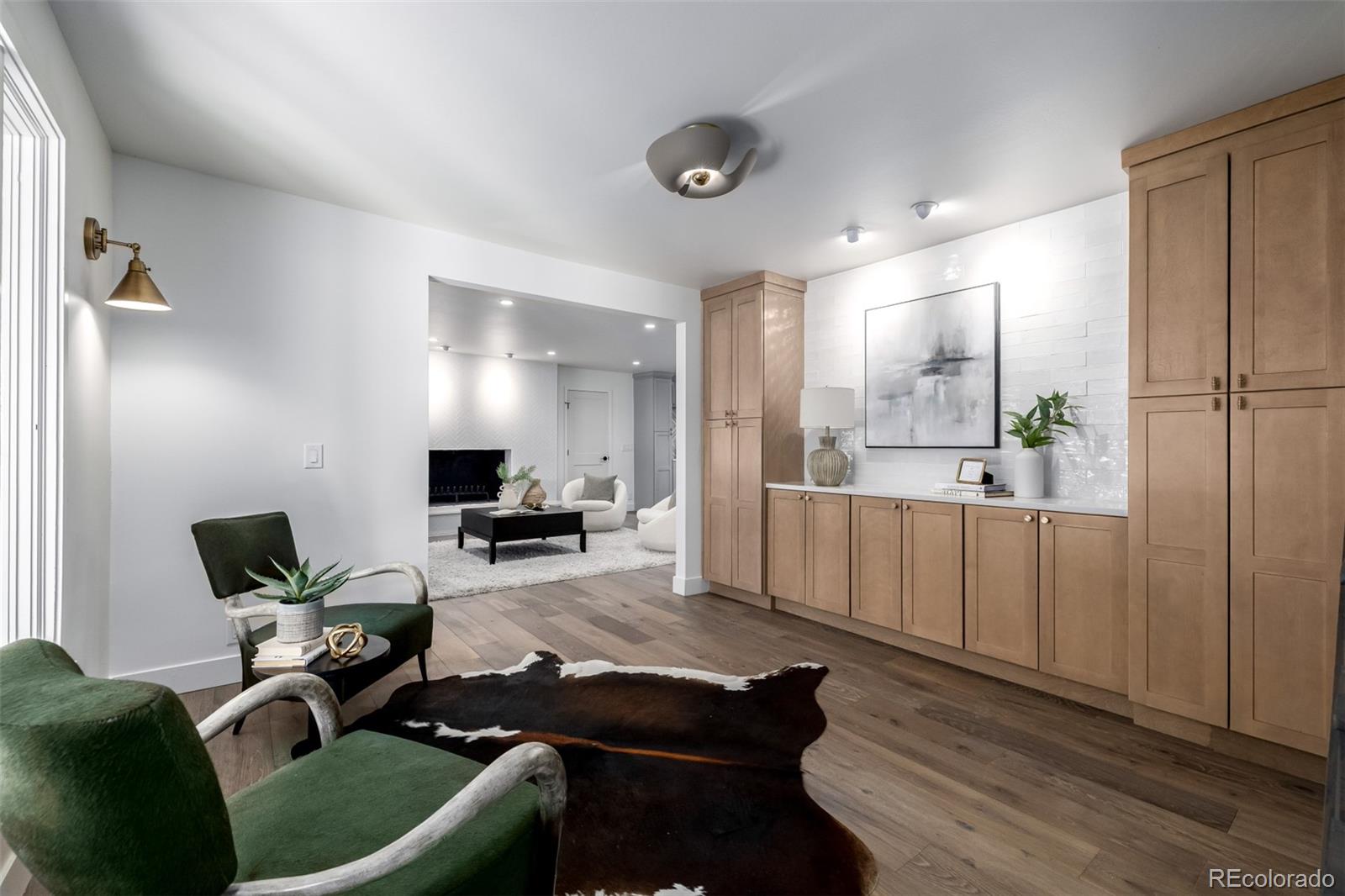 3 E Belleview Drive