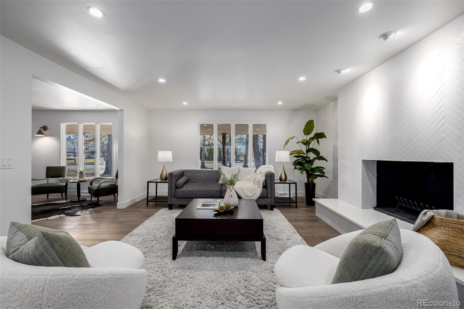 3 E Belleview Drive