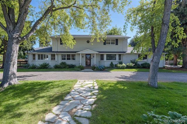 800 E Stanford Avenue