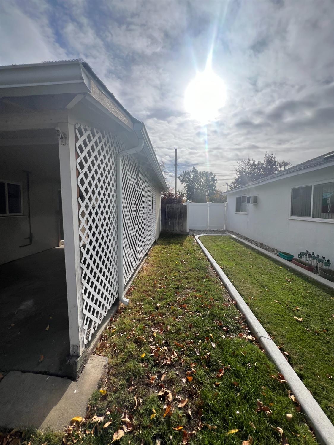1008 Hawthorne Avenue