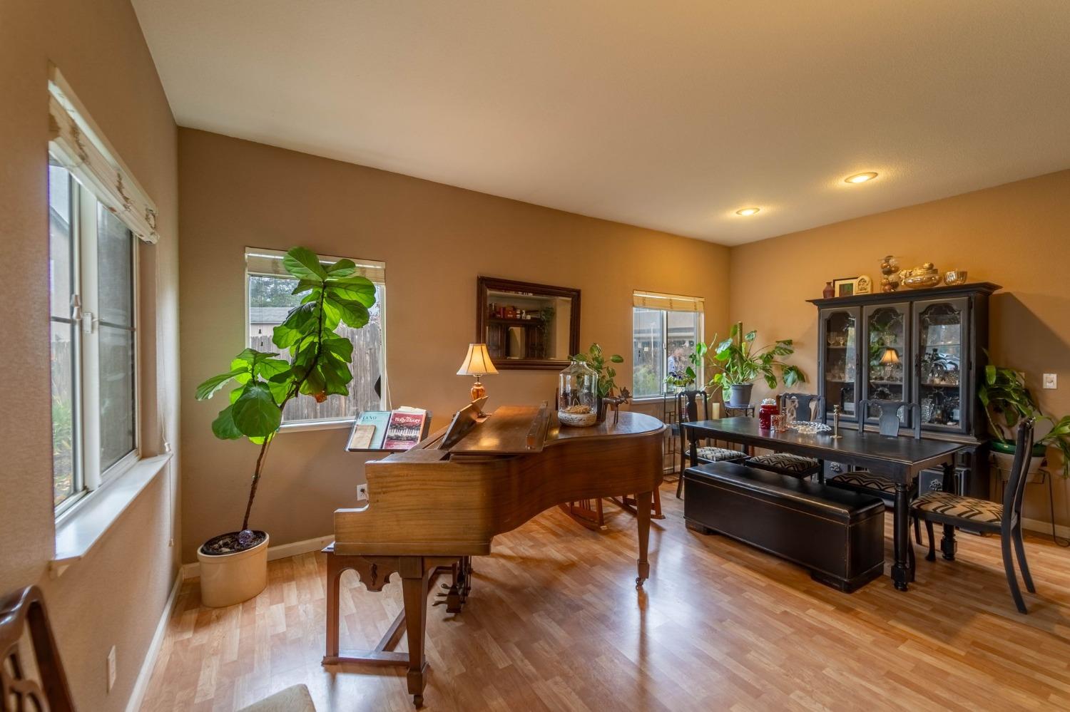 2315 Merriment Court
