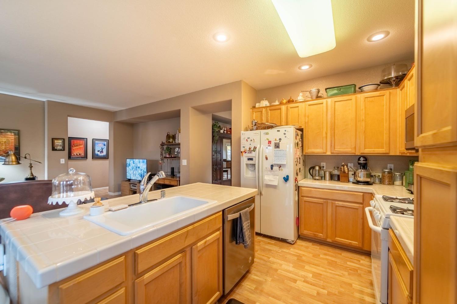 2315 Merriment Court