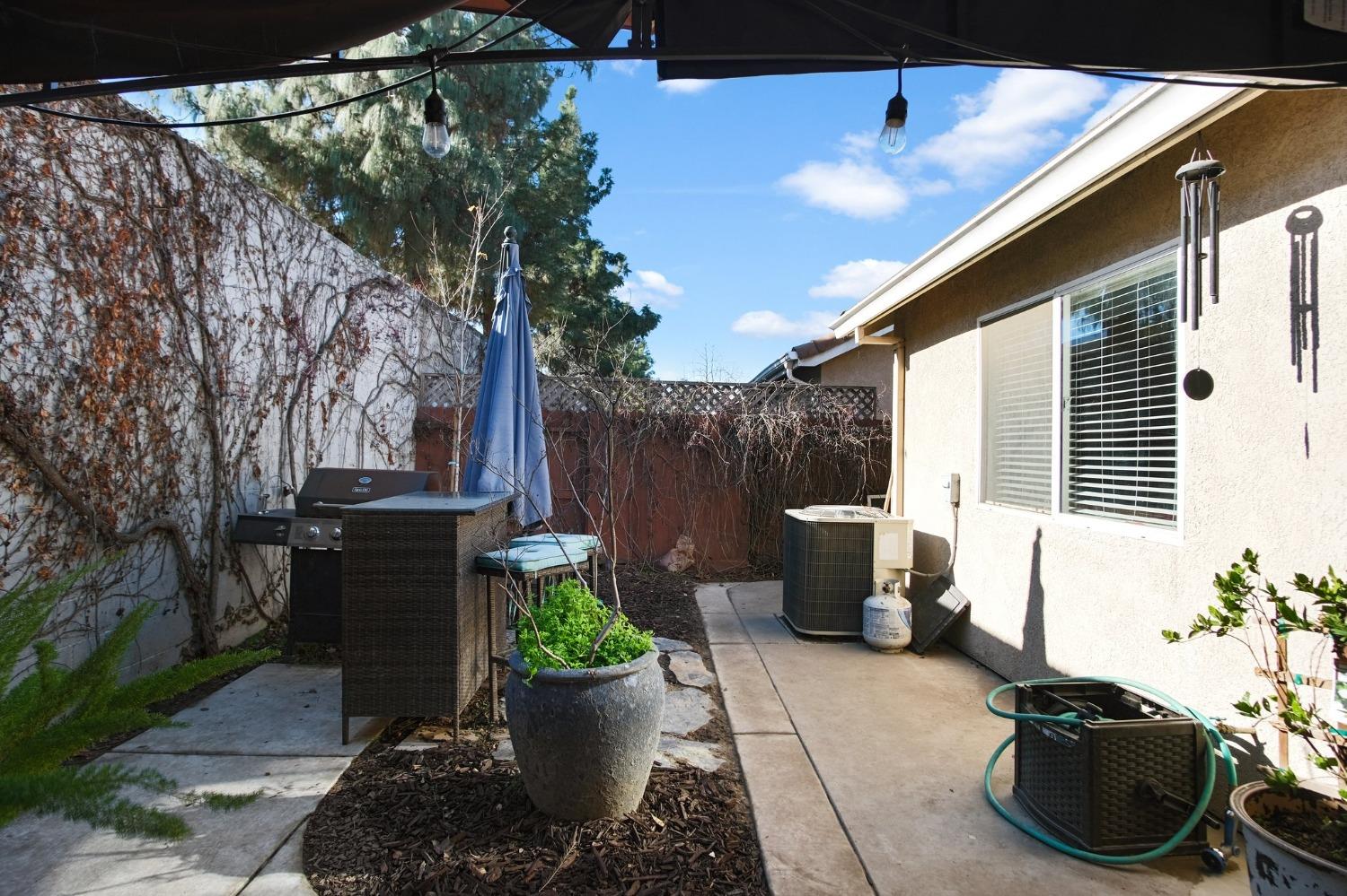 2160 Lauren Circle