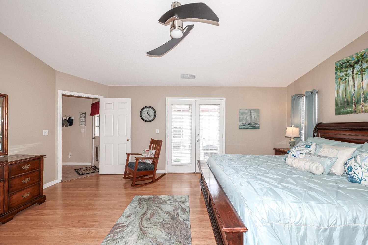 9470 Sunset Drive