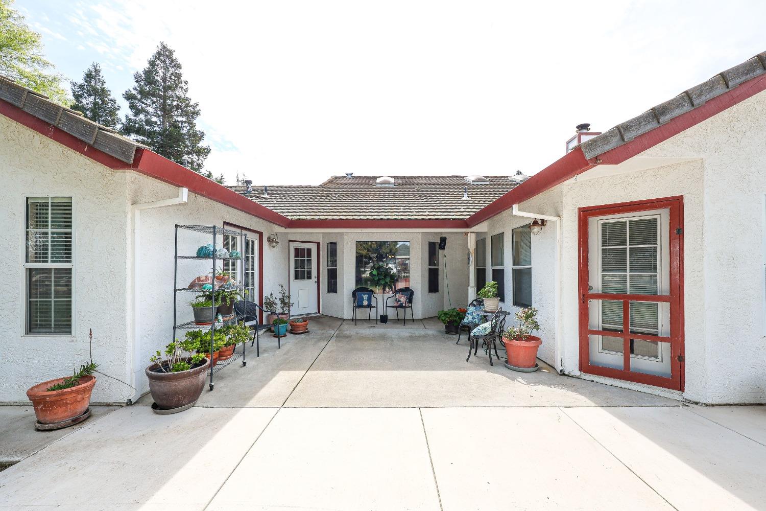 9470 Sunset Drive