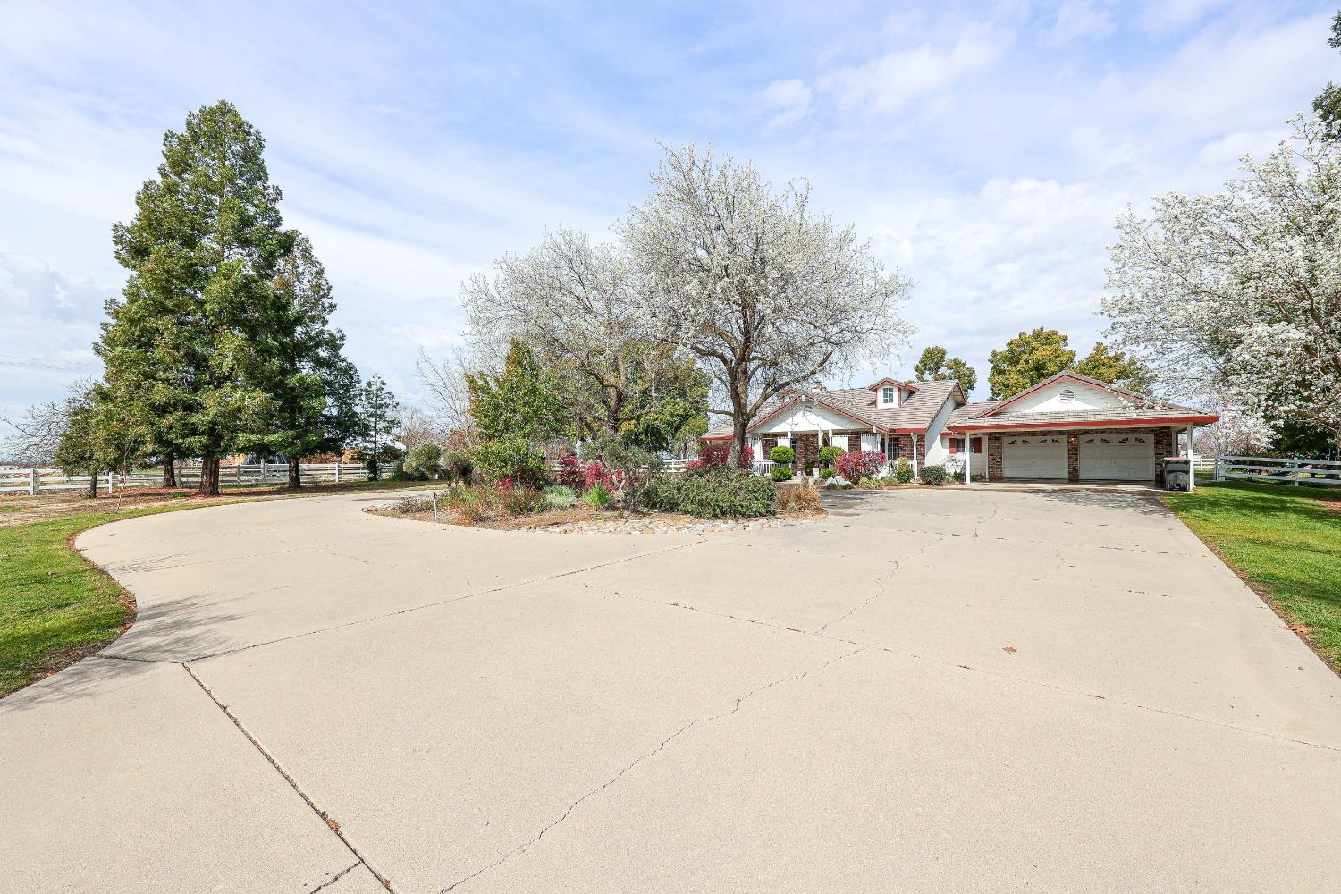 9470 Sunset Drive