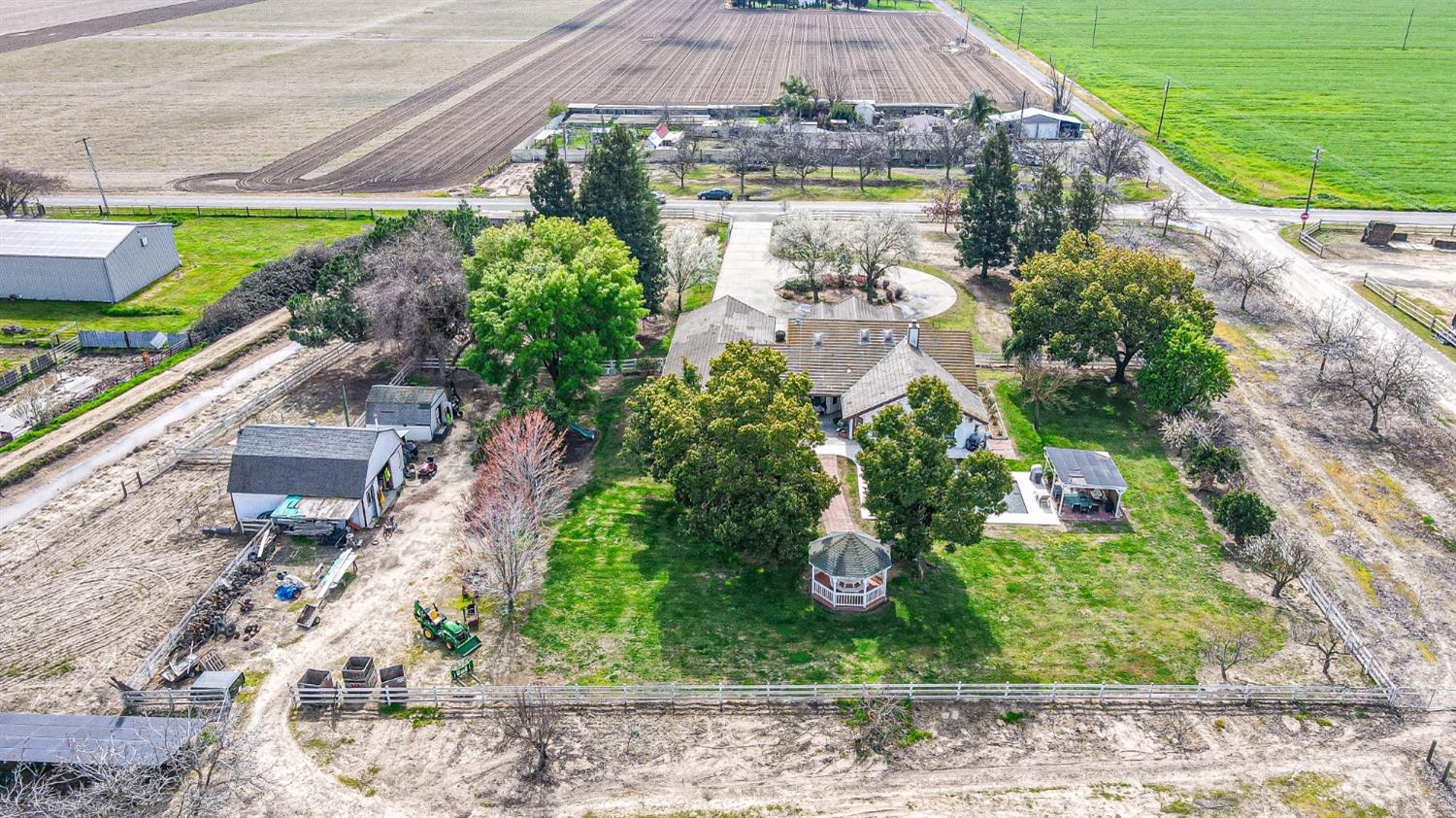 9470 Sunset Drive